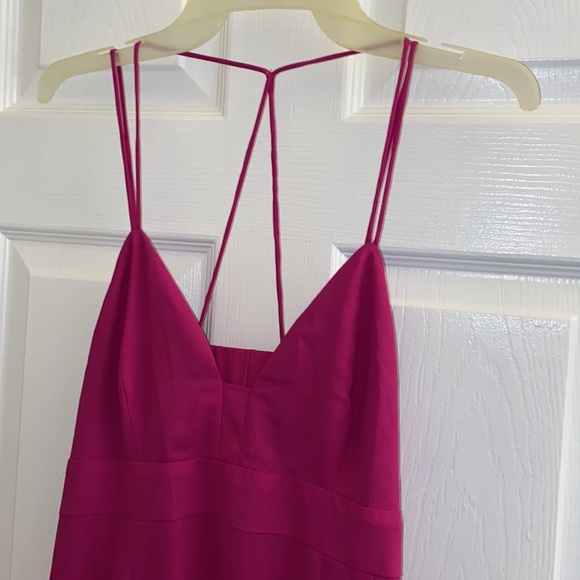 EXPRESS DRESS - Picture 2 of 11